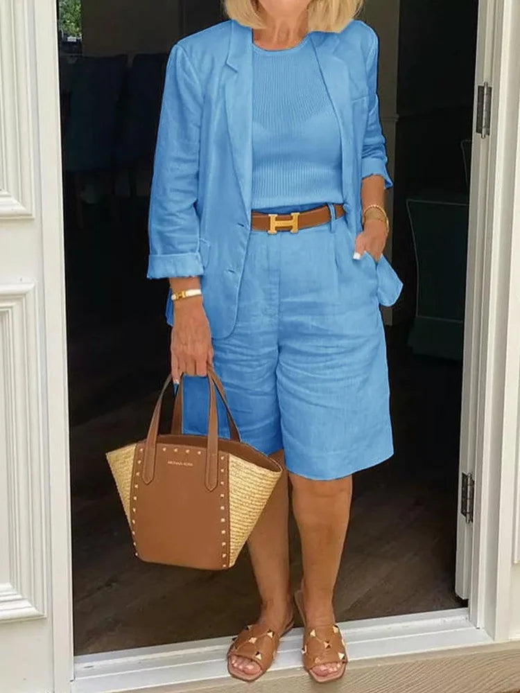Ava | Lightweight Elegant Women's Set with Blazer and Bermuda Shorts