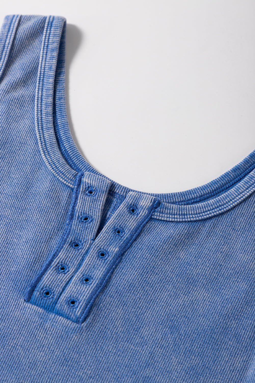 Ava | Soft Stylish Ribbed Tank Top for Women
