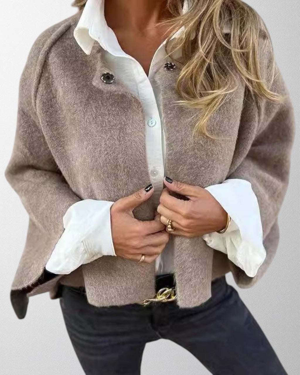 Ella | Cozy Stylish Short Jacket with Flared Sleeves