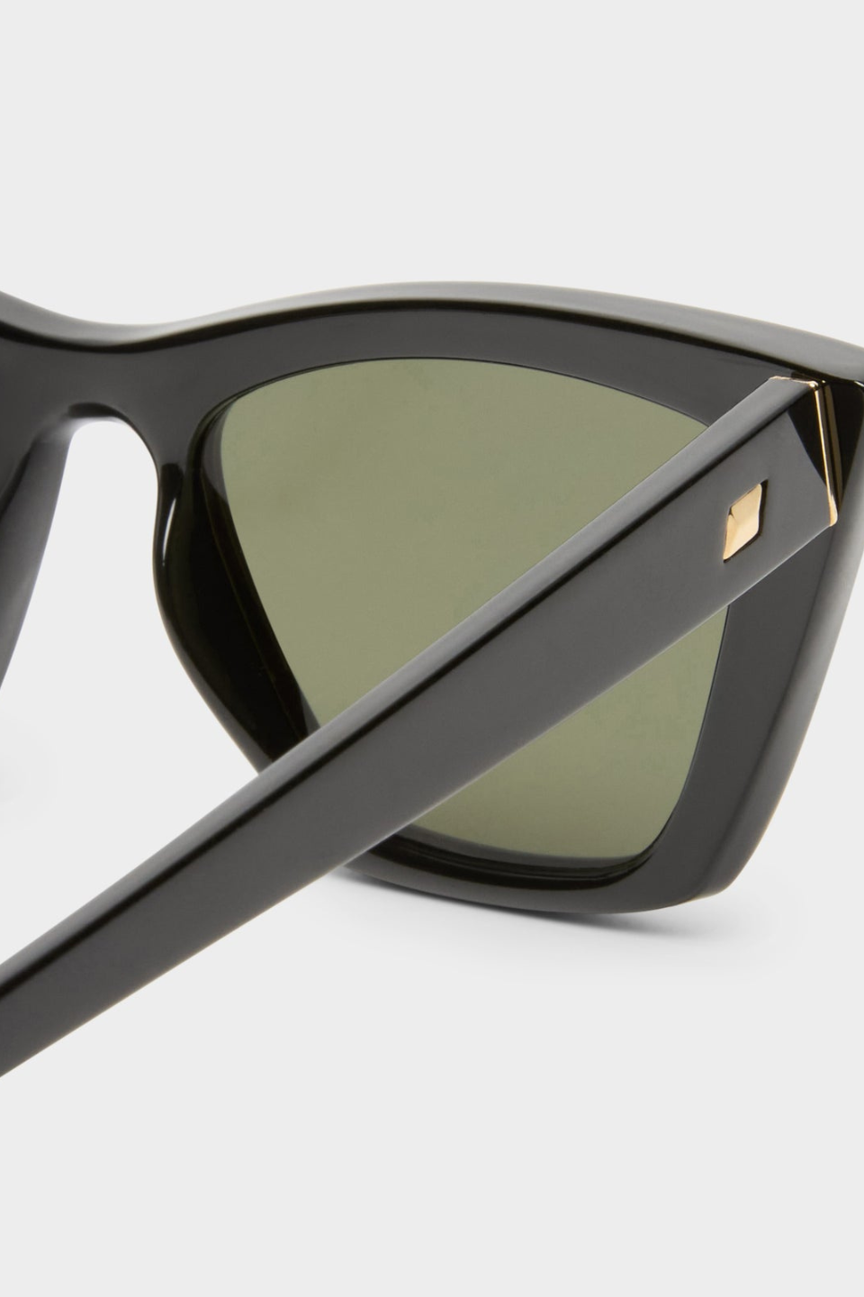 Mason | Chic Midsized Cat Eye Sunglasses