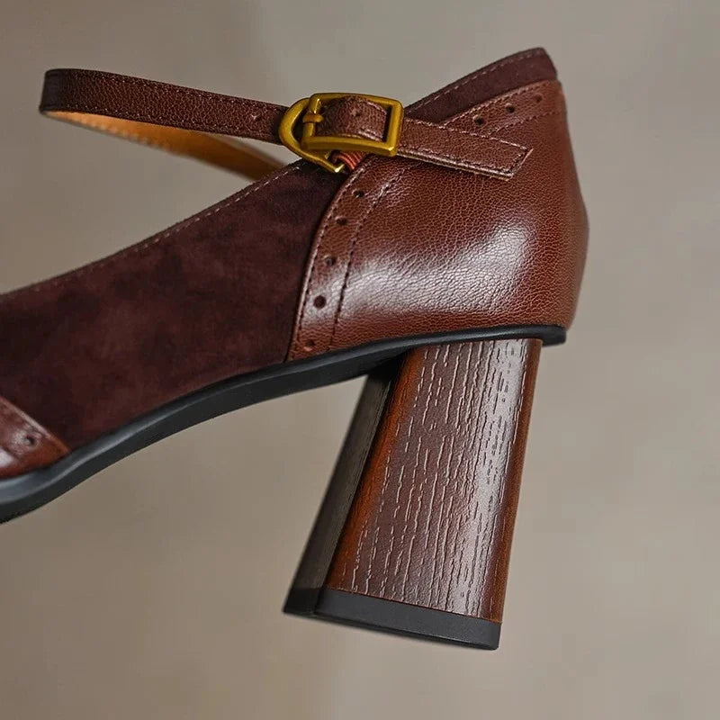 Mia | Elegant Classic Leather Pumps