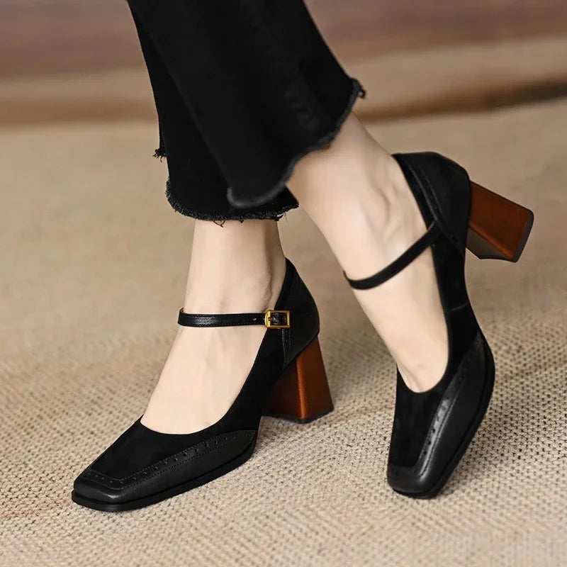 Mia | Elegant Classic Leather Pumps