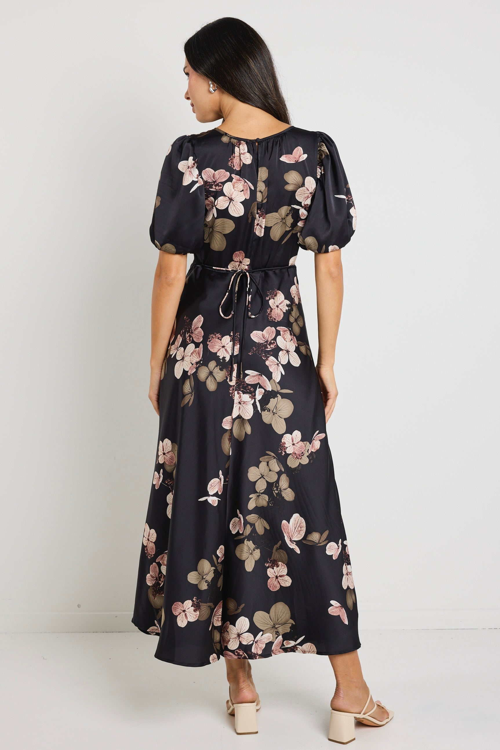 Mia | Elegant Floral Satin Maxi Dress