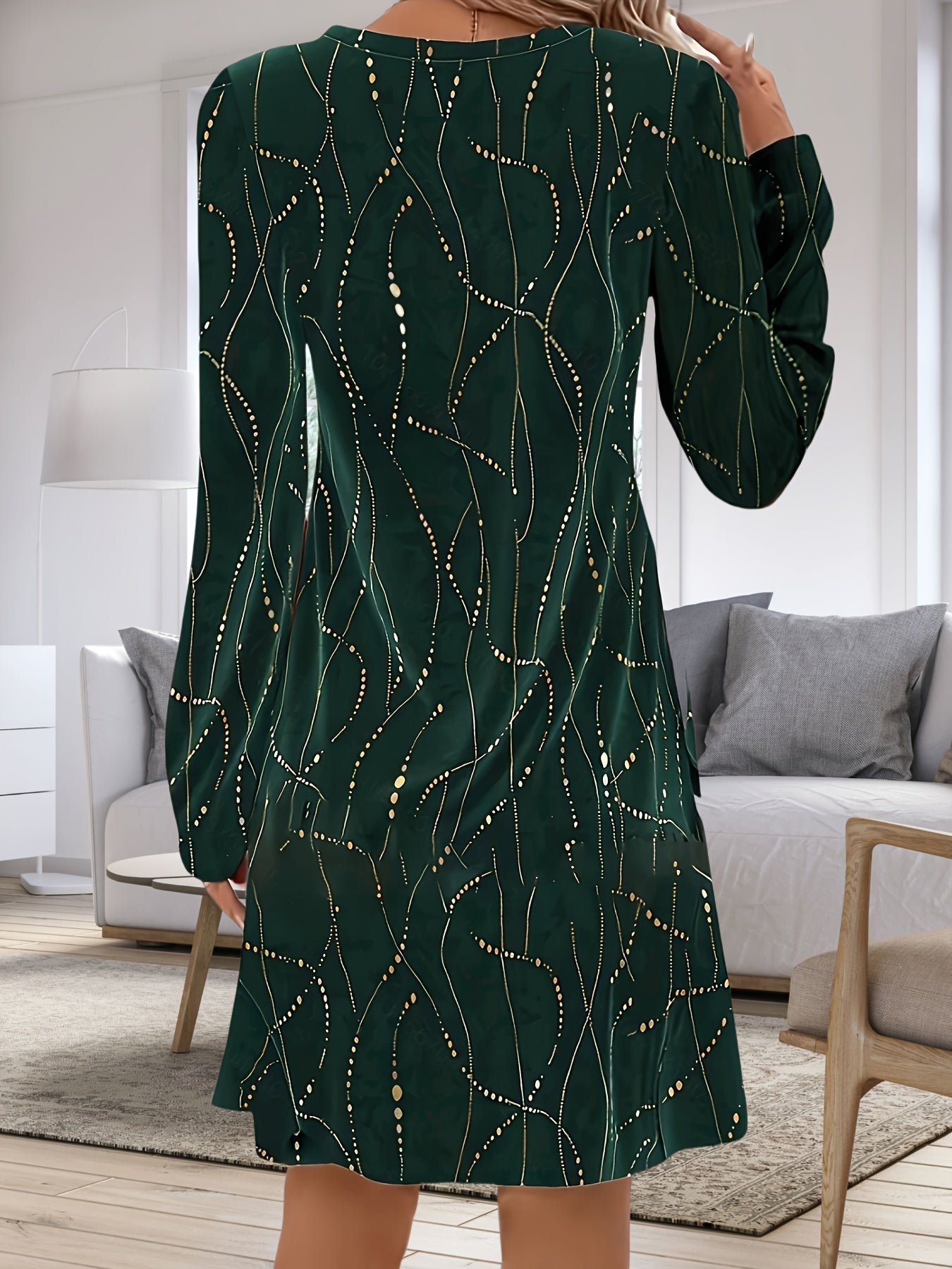Sophia | Elegant Velvet Mini Cocktail Dress with Gold Print